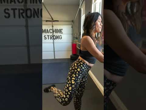 Barre workout tips: Show me your "Attitude"