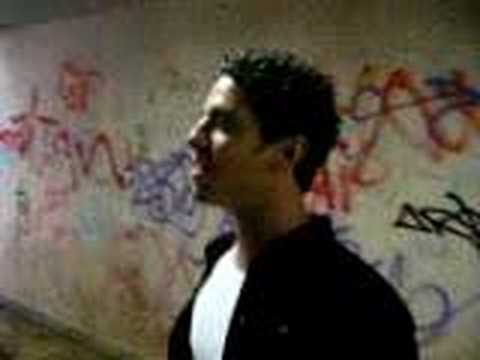 Jason and deMarco Sing in a Submay Station in Rome