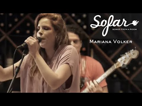Mariana Volker - Eu Sinto Muito | Sofar Rio de Janeiro