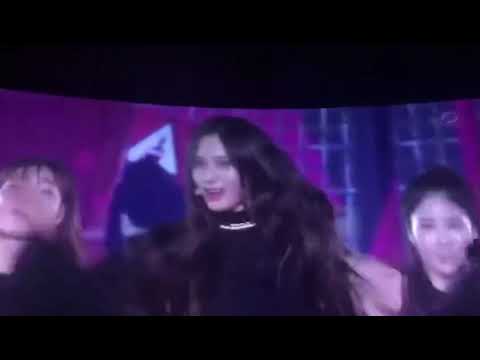 190803 f(x) Krystal Amber Luna - Hot Summer (Japanese Ver.) @ SMTOWN TOKYO