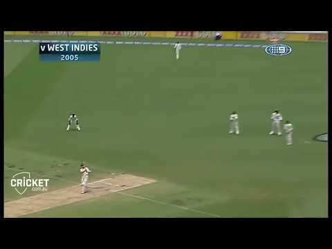 Brett Lee hitting world's longest six in world cricket 143 m