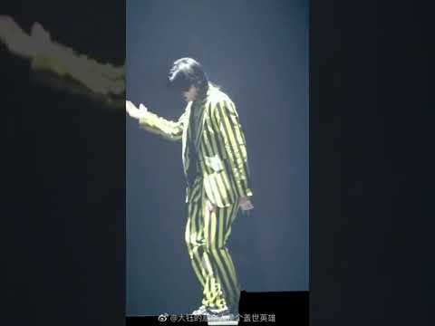 190511 Kris Wu Alive Tour in Beijing fancam solo dance 吴亦凡 吳亦凡天地東西演唱會北京站飯拍 solo dance