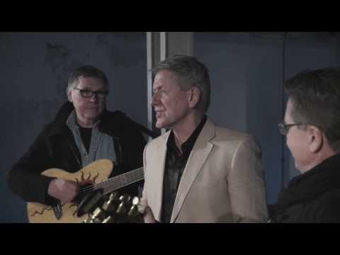 Rune Larsen og Frisk Luft - Try a Little Kindness