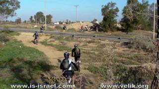preview picture of video 'Mountain biking. Israel. Around Ofakim. Вокруг Офаким.'