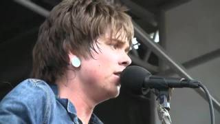 NeverShoutNever - Trouble @ Warped Tour 2010