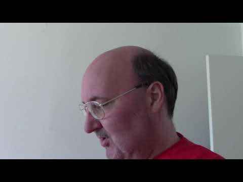 MongoTV_2482 - Sprøjter Billig Deodorant På 5 Spisestole fra RYGER HJEM