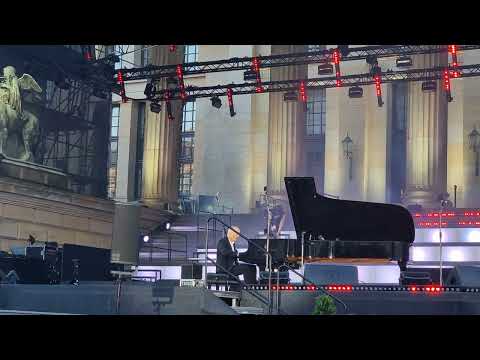 Piano player Joja Wendt Classic Open Air Berlin 2025 AC/DC - Thunderstruck