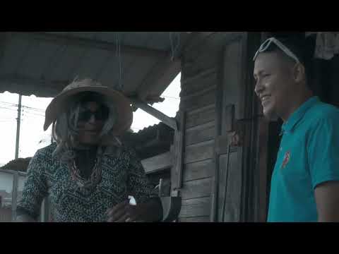 Carlos Cordero & Miss Granny - Mueve La Cola (Promo)