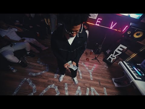 Selfmade Kev - What It Is (OFFICIAL MUSIC VIDEO)