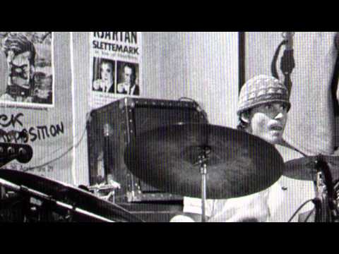 Von Zamla - Akarondo