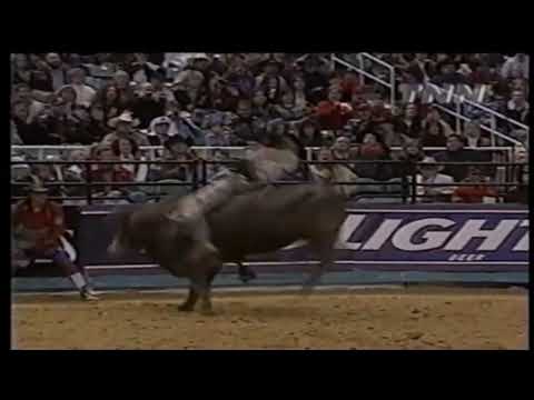 Ross Coleman vs Freckles - 00 PBR Greensboro (89 pts)