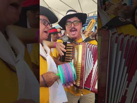 Encontro de Folia de Reis - São José da Varginha/MG.[Grupo Os Filhos do Rei - Leandro Ferreira/MG]