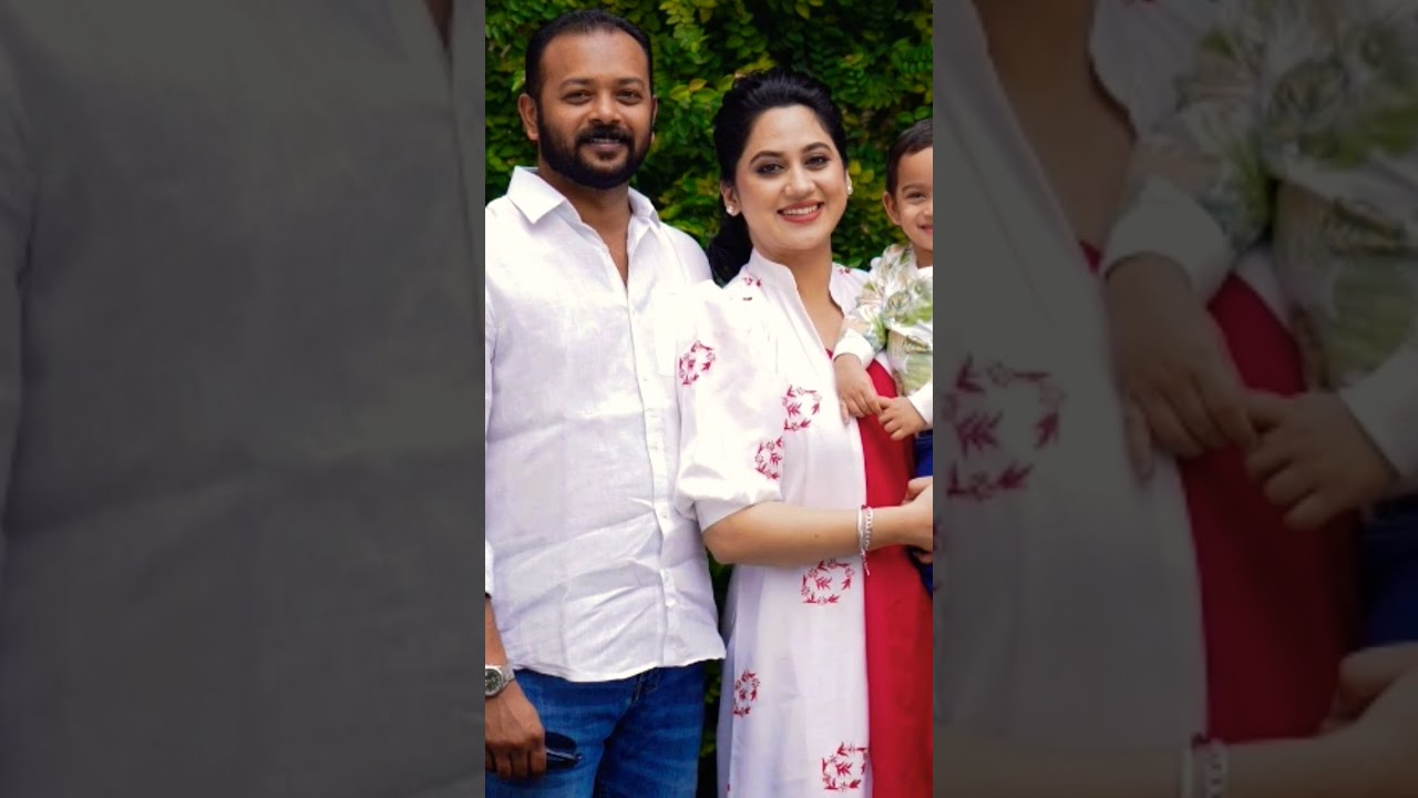 Mallu Actress Miya George with family #shorts #shortfeed