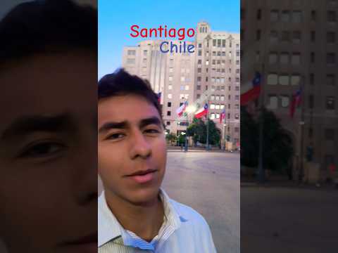 plaza de la constitución, palacio de la moneda con ustedes,maravilloso🇨🇱  #chile #santiago #viajando