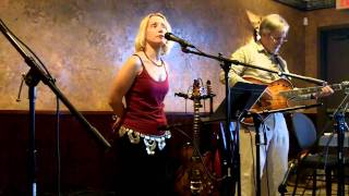 Ergo Canto plays Uncle Rat