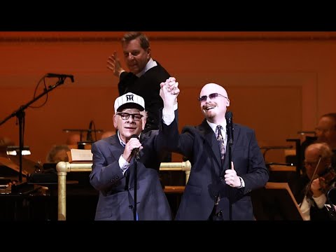 Art Garfunkel & Art Garfunkel Jr. - Bridge Over Troubled Water (Live at Carnegie Hall)