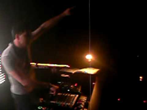 DJ A.C.K. at SKYclub Frankfurt "HouseRaum"  Welcome To My World (The Whiteliner Remix)