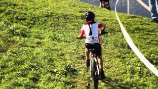 preview picture of video 'Iron Bike Einsiedeln 2011, Kids Race Jg. 2001'