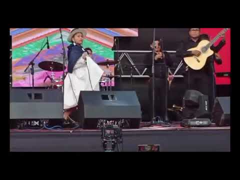 MAYRIN AYELEN _ SERENATA A HUAMANGA POR SUS 484 AÑOS DE FUNDACIÓN