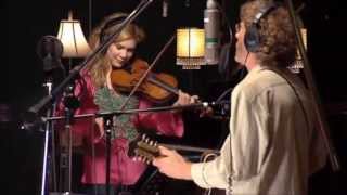 Alison Krauss, Sam Bush &amp; Tony Rice - Sawing on the Strings