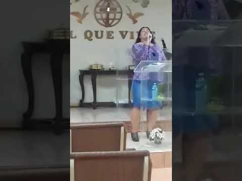 Y su Gloria esta aquí. Sonia Lisboa