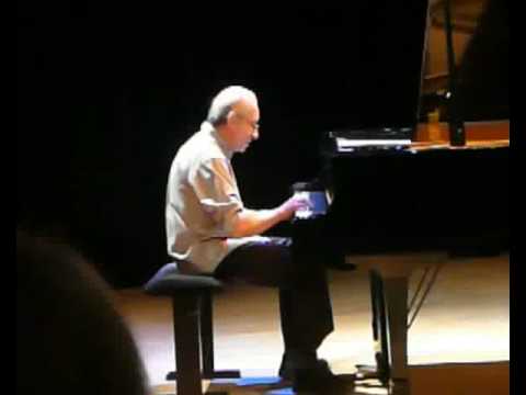 Vilain petit canard par Daniel Goyone (piano)