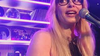 Nothing Breaks like a heart. ( Bella C Cover)