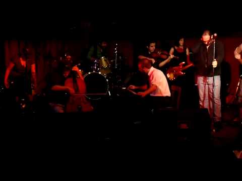 Sinner Man - The Tiny Tin Hearts (song by Nina Simone): live at Momo's