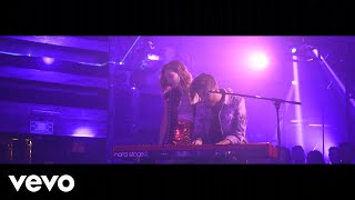 Paty Cantú, Pablo López - Déjame Ir (En Vivo)