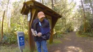 preview picture of video '2013-04-22 Harstine Island Trail - In an arm sling! (climbing accident 3 days ago)'