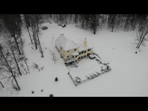 Amazing Northern Michigan Homes: Breathtaking Custom Built Executive Home in Mesick