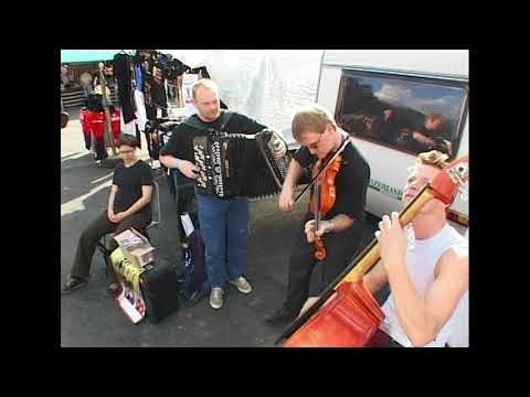 Buskspill med Flukt - Titano 2002