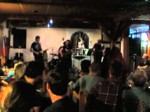 Are you happy now - Vera S a hostia (turné s Carly Coonagh U vlka 2013) cover Michelle Branch