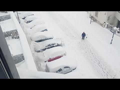 Carámbanos, hielo y nevada en la Sierra Norte de Madrid 9 Enero 2021. Nevando a -1° en Filomena.