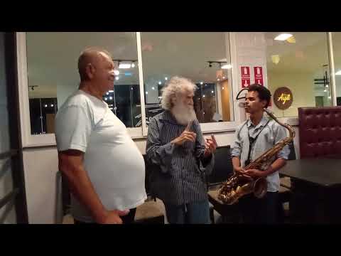 Marcante encontro de Chico Jó com o Maestro Felipe Nunes de Bonito de Santa Fé.