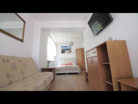 DOM WCZASOWY KLIF CHŁAPOWO