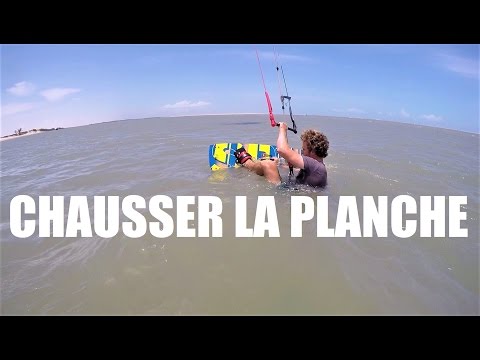 Cours de kitesurf / chausser la planche / One Launch Kiteboarding