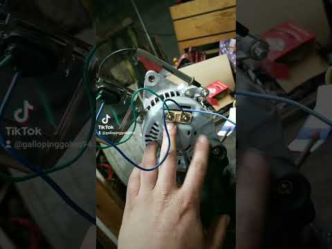 how to wire an external voltage regulator on an alternator .