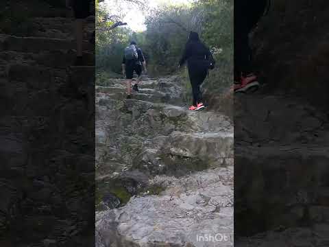 Cerro de la Cruz, primeros escalones 😁 #cordoba #carlospaz