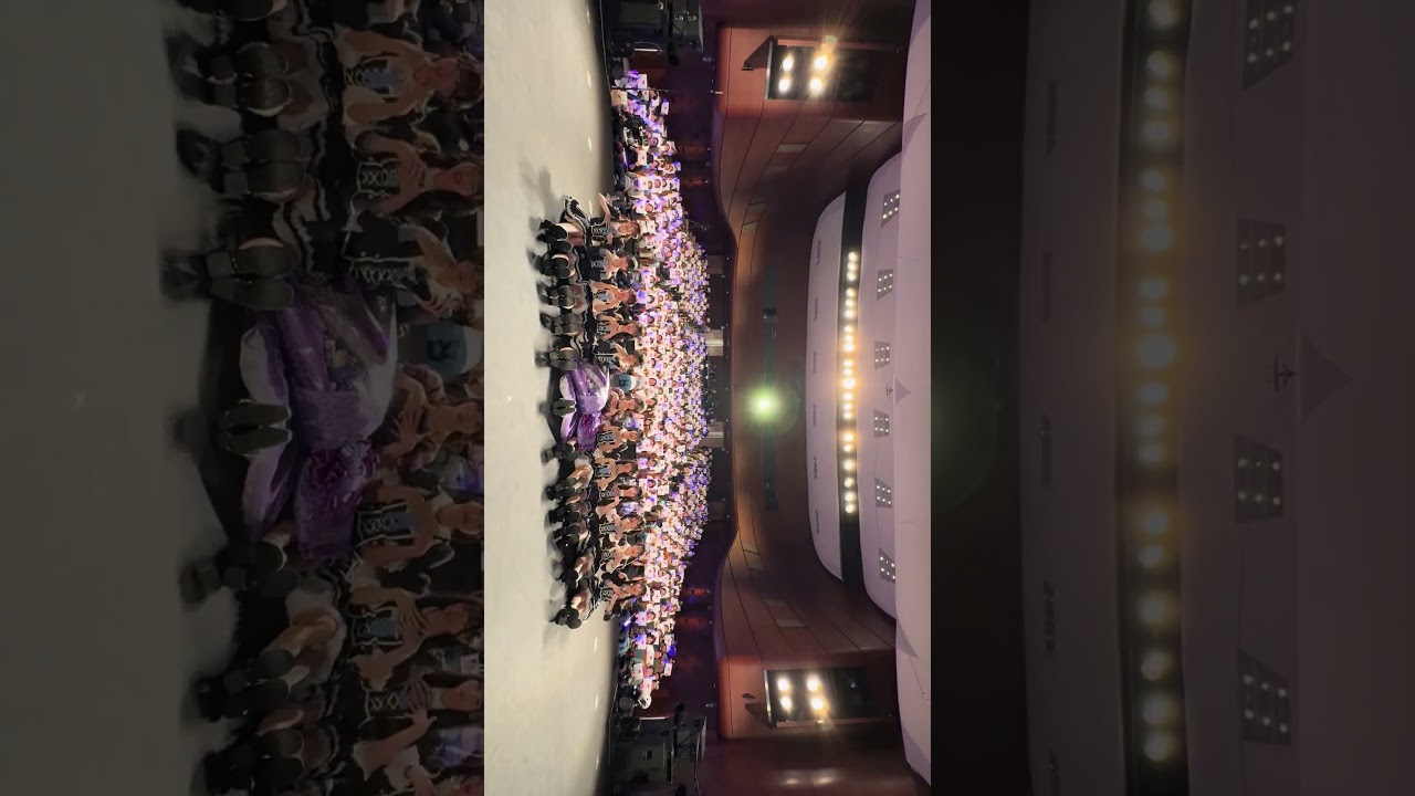 『可憐なアイボリー柴咲あかり卒業公演 〜灯は照らせていましたか？〜』ご来場いただき、誠にありがとうございました✨#可憐なアイボリー #HoneyWorks