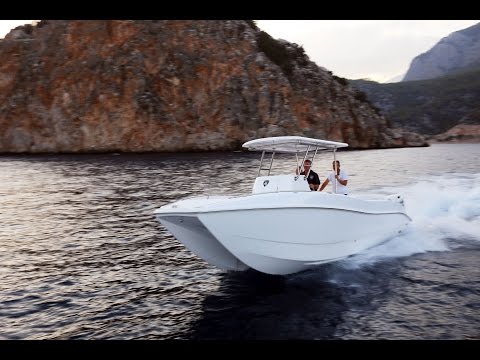 Hysucat 25 Center Console Sport Fisher Boat – Short review