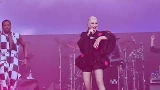Gwen Stefani -Wind It Up (Prague Rocks 21/06/23)