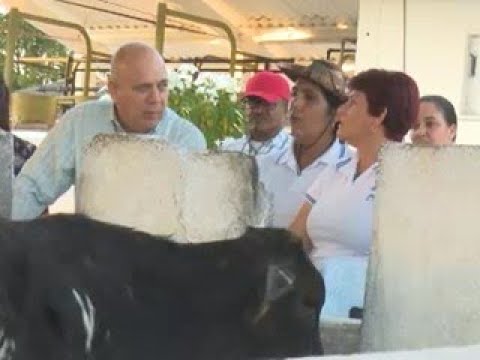 Chequeó enclaves económicos de Cumanayagua, Roberto Morales Ojeda en visita a Cienfuegos