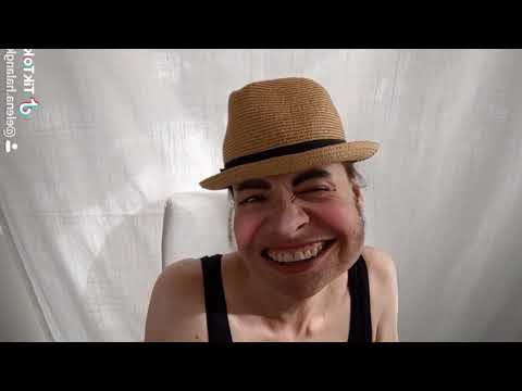 Flugbegleiterin sein...