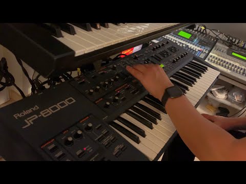 Comparing Roland JP8000 Super Saw vs. Serum vs. Virus