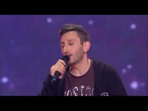 Boris Petrovic Zvezde Granda 17/18 prvi krug (u tebe sam zaljubljen & onaj tko te ljubi sretan je)