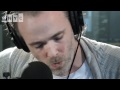 In Studio: Fran Healy Performs "Fly In The ...