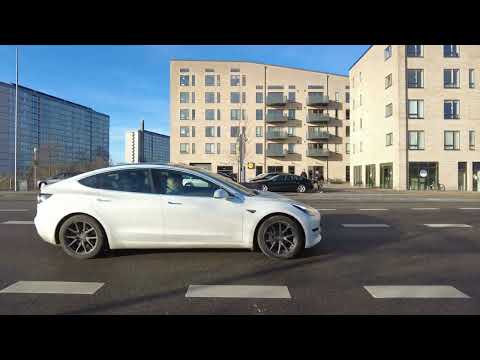 MongoTV_8167 - MIN GÅTUR - Del 2 - LØRDAG 22.Januar 2022 - Sælger Tomme Flaske i LIDL