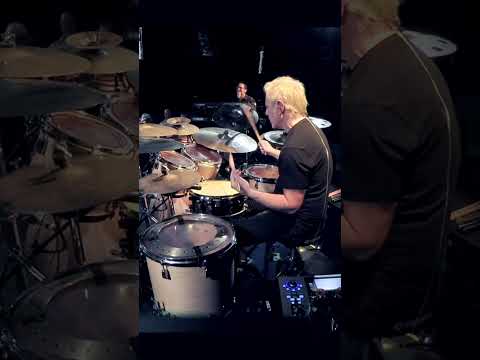 Dave Weckl – Teilweises Schlagzeugsolo mit den Bill Evans Vansband All-Stars ft. Steve Weingart &...