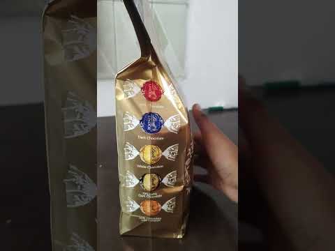 I tried Lindor chocolate 🍬.